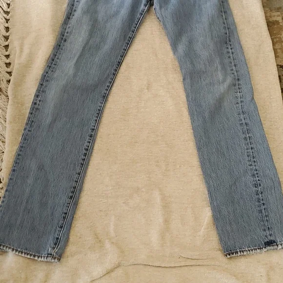 Levis 501 blue highrise button fly jeans size 30 - Picture 10 of 16